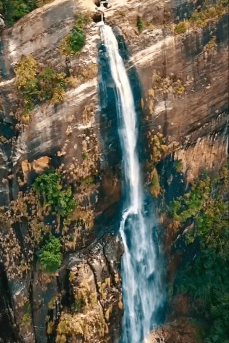 Diyaluma Waterfall SriLanka