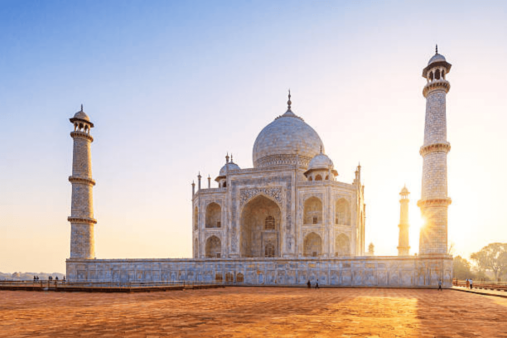Taj Mahal, Agra - Full Travel Guide