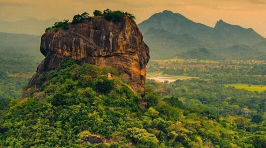 Pidurangala Rock Srilanka Travel Guide