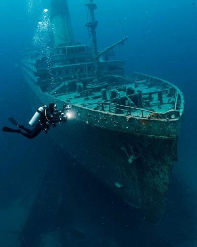 Shipwreck Diving in Maldives